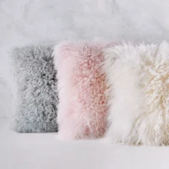 Mongolian Pillow 22" - White -LOVESE Furniture Shop 040025201 4 20518.1690268279.386.513