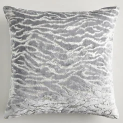Cachet Pillow 20" - Grey -LOVESE Furniture Shop 040198658 60353.1690277565.386.513