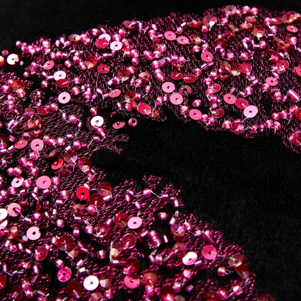 Kiss Lumbar Pillow - Fuchsia 4 Kiss Lumbar Pillow - Fuchsia - Image 4