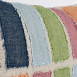 Wesley Lumbar Pillow - Multi -LOVESE Furniture Shop webimage 040289258 DETAIL 1