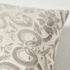 Giardino Pillow 22" - Blush -LOVESE Furniture Shop webimage 040445831 DTL2