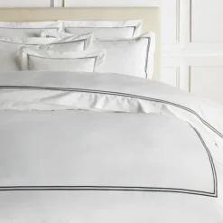 Omni Border Collection - Black