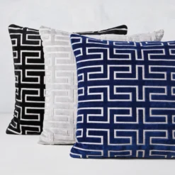 Empire Pillow 24" - Black -LOVESE Furniture Shop webimage 040702712 040702710 040702709 GRP