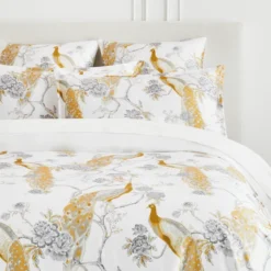Pavo Bedding - Ivory/Gold