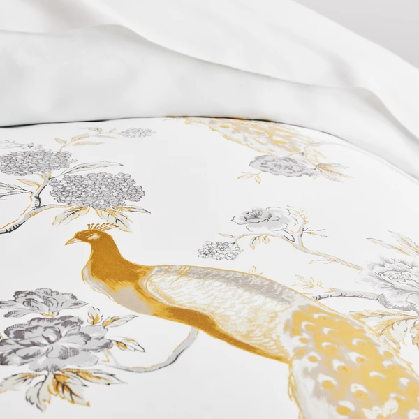 Pavo Bedding - Ivory/Gold 2 Pavo Bedding - Ivory/Gold - Image 2