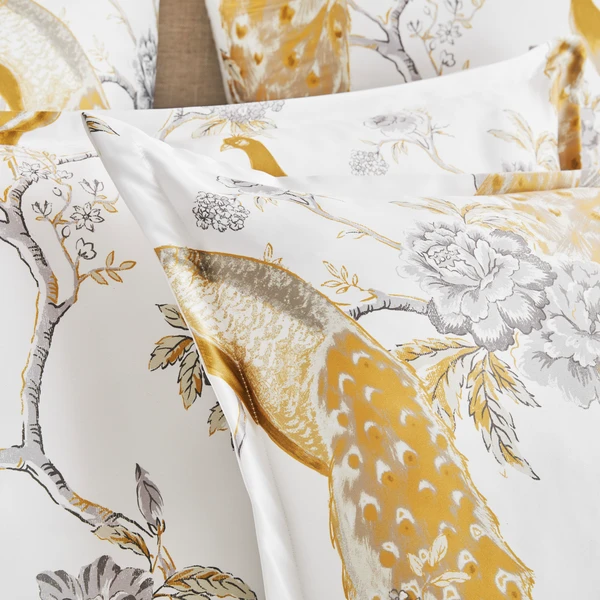 Pavo Bedding - Ivory/Gold 3 Pavo Bedding - Ivory/Gold - Image 3
