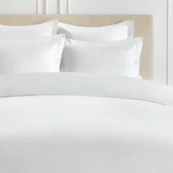 Marlowe Bedding - White