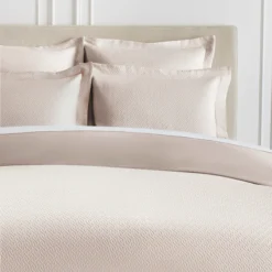Marlowe Bedding - Blush