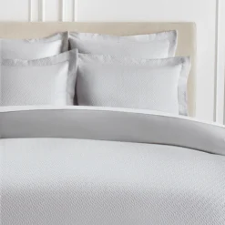 Marlowe Bedding - Silver