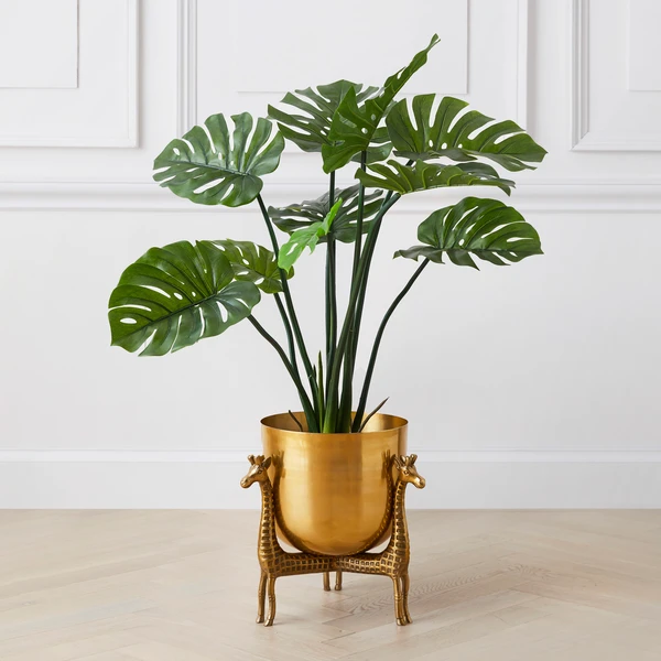 Nikki Chu - Giraffe Planter 1 Nikki Chu - Giraffe Planter