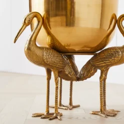 Crane Planter -LOVESE Furniture Shop webimage 120218035 DTL