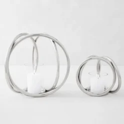 Trinity Pillar Holder