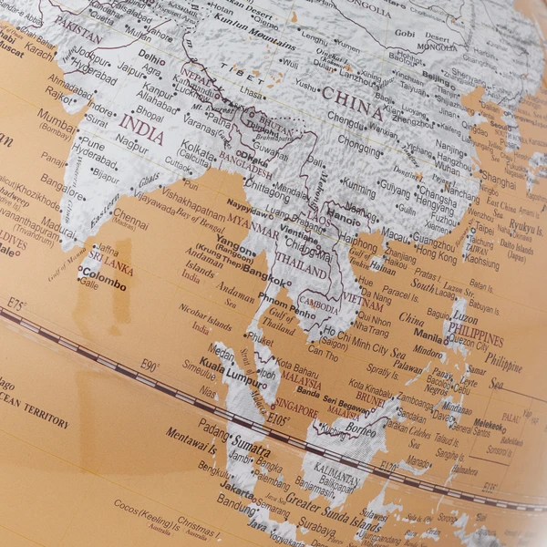 World Globe - Gold 3 World Globe - Gold - Image 3