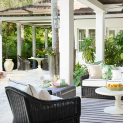 Emilia Ebony Lounge Chair - White/Black -LOVESE Furniture Shop webimage 605808992 RV1