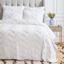 Delilah Bedding - White