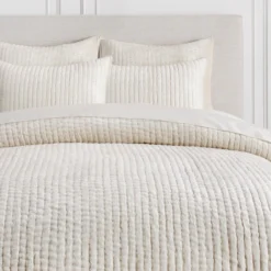 Mardon Velvet Bedding - White