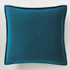 Velvet Pillow 20" - Cerulean