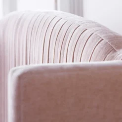 Larissa Platform Bed -LOVESE Furniture Shop webimage 999332987 DTL2 jpg